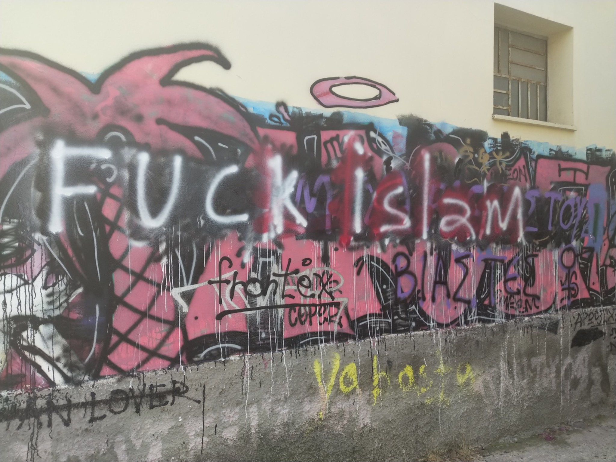 "Fuck Islam"